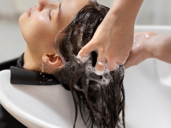 Hair Treatments – Absolute Repair Molecular Hair Treatments – Absolute Repair Molecular